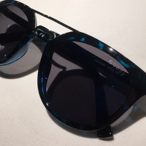 G by Guess Sunglasses